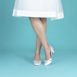 Sapatos Noiva Fechados com Saltos Grossos e Baixos. Envío grátis