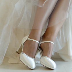 Sapato noiva salto grosso