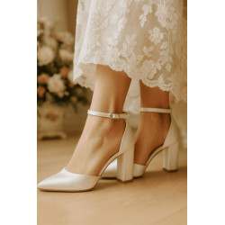 Sapato noiva confortavel salto grosso