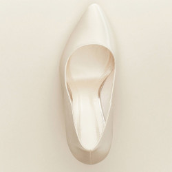 Sapatos de Noiva Saltos Altos e Grossos de cor Branco Natural
