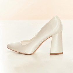 Sapatos de Noiva Saltos Altos e Grossos de cor Branco Natural
