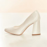 Sapatos de Noiva Saltos Altos e Grossos de cor Branco Natural