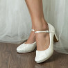 Sapatos de noiva clássico salto médio